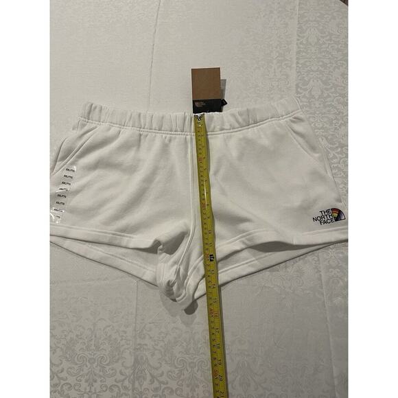 NEW XXL The North Face Women's Half Dome White Fleece Shorts Standard Fit - Picture 10 of 11